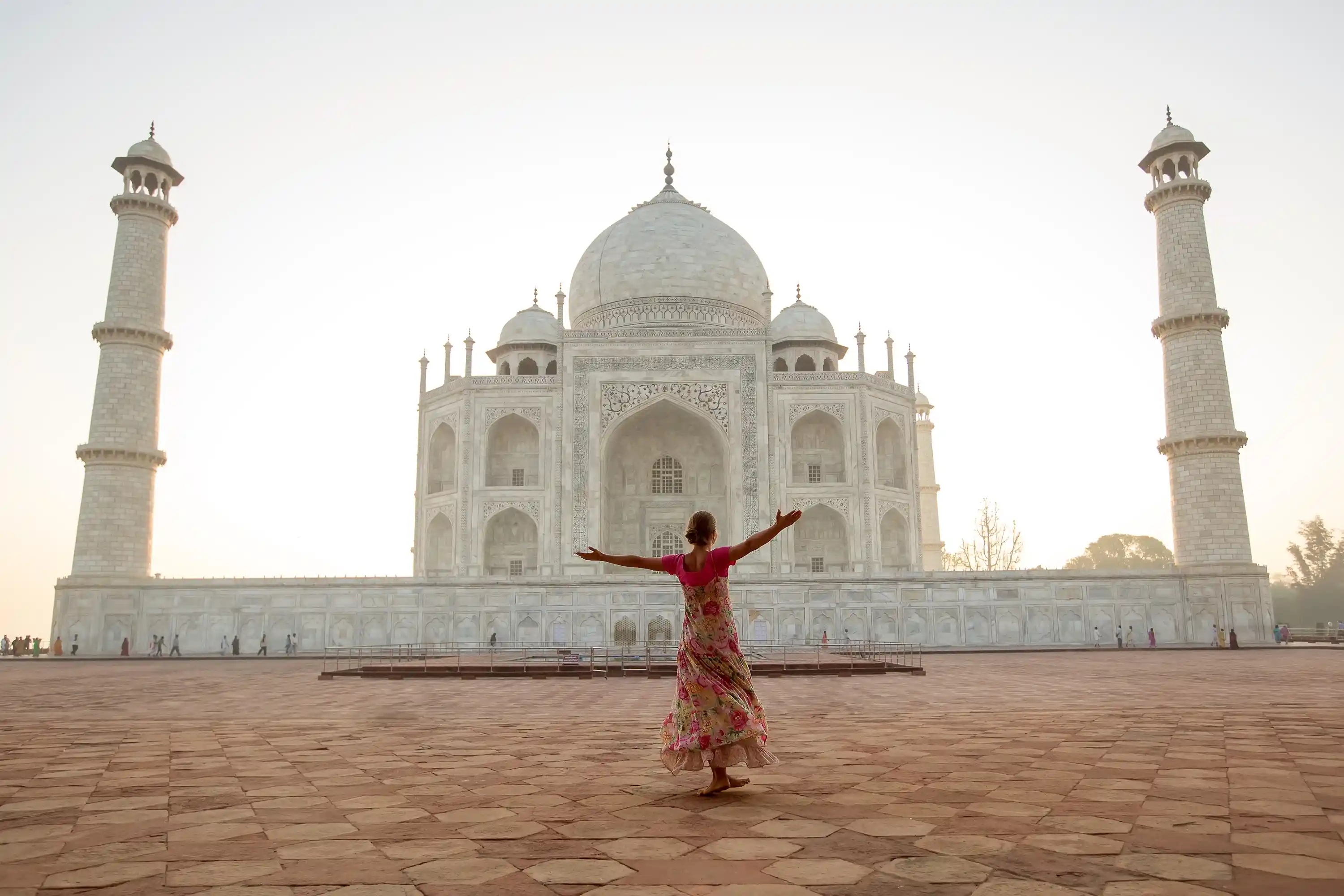 Taj Mahal Sunrise tour from Delhi by Car